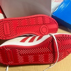 adidas/チームコート赤 27.5cm新品未使用　タグ、箱有りの画像