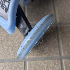 キックスクーター  キックボードの画像