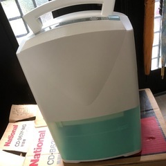 新品未使用　National除湿機の画像