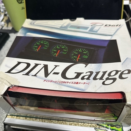 デフィ1DIサイズ3連メーター