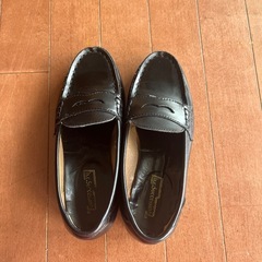 ローファー