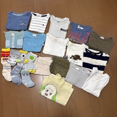ベビー服、靴下、かばん
