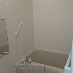 🉐初期費用８万円🙂築浅ＢＴ別で家賃５３０００円！新宿へ直通♪京王堀之内駅徒歩１５分！ − 東京都
