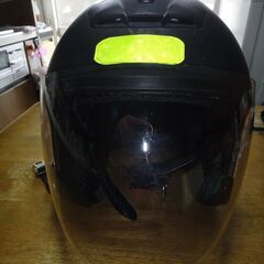 バイク用　ヘルメットＬ寸　美品、外側は細かい傷有り、スクリーン殆...