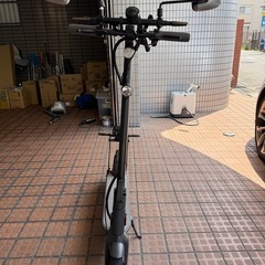 ninebot J-Max G30 折り畳み式電動キックスクーターの画像