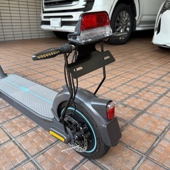 ninebot J-Max G30 折り畳み式電動キックスクーターの画像