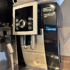 De'Longhi 全自動コーヒーメーカー MマグニフィカS カ...