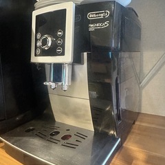 De'Longhi 全自動コーヒーメーカー MマグニフィカS カプチーノの画像