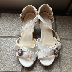 アクシーズファム　サンダル　Mサイズ