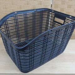 OGK うしろ用 カゴ 自転車 ※取付金具なし かご 幅32×44㎝ 札幌 北20条店の画像