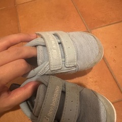 ファーストシューズ　ニューバランス　子供靴　