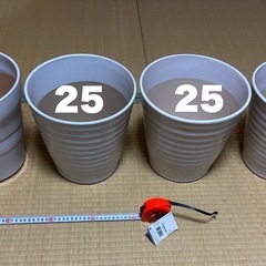 8月いっぱいでし取り消します！大人気♬激安まとめ売り！胡蝶蘭等、陶器鉢　プラ鉢　10個セットの画像