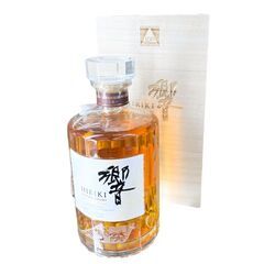 Suntory/サントリー　響　100周年　木箱入り　700ml...