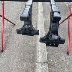 THULE 1050(現在951相当)スーリー ルーフキャリア用フット レインガーター用 ドリップモール用 ハイエースなどにの画像