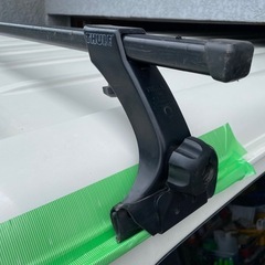 THULE 1050(現在951相当)スーリー ルーフキャリア用フット レインガーター用 ドリップモール用 ハイエースなどにの画像