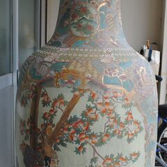 [1329J]薩摩焼　特大花瓶　色絵　飾壺　中国古玩　骨董品　オブジェ