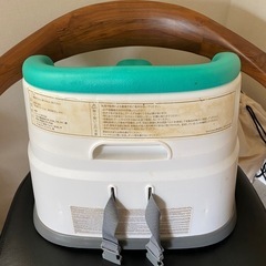 ベビーチェア インジェニュィティ2in1の画像
