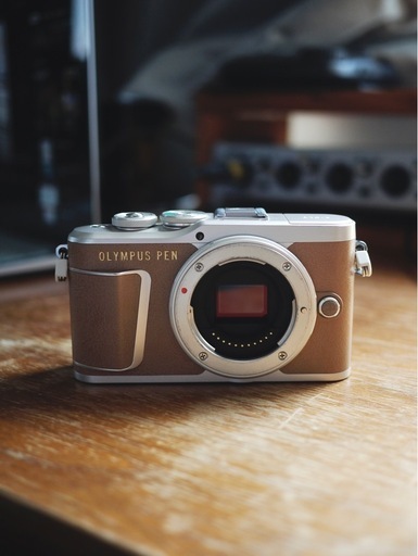 【 OLYMPUS PEN E-PL9 】