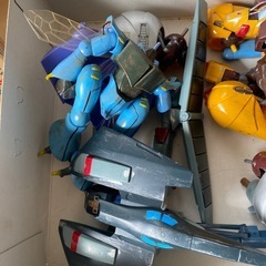 バンダイ作品重戦機エルガイムのプラモデルたちの画像