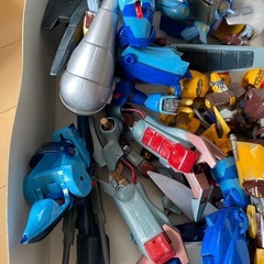バンダイ作品重戦機エルガイムのプラモデルたちの画像
