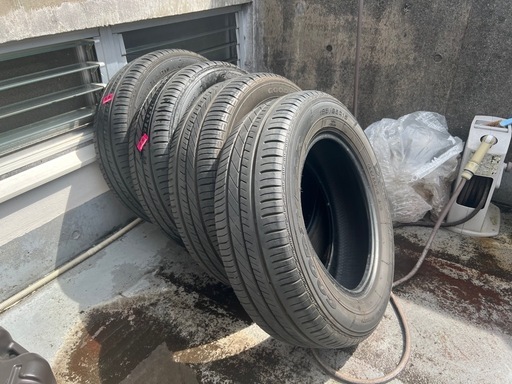 走行3000キロのみ／GOODYEAR DURAGRIP 195/65/R15 の４本セット