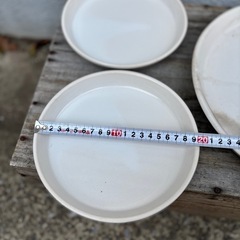 陶器の鉢物の受け皿3枚 幅30cmと20cm の画像