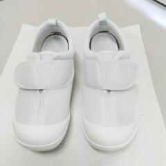 6-181-1　子供　上履き#9310