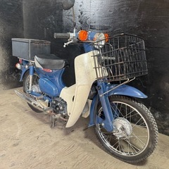 ★支払い総額6.8万円★買取強化中！なんでも買います♪ホンダ　スーパーカブ50Fi AA01 低燃費！高年式！4スト、インジェクション！フロントカゴ、リアボックス付き！の画像