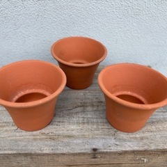 ②植木鉢　素焼き　テラコッタ鉢×3つ　穴あり　重量あり 幅15x...