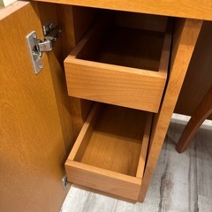 木製 ドレッサーの画像