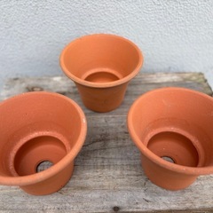 ③ 植木鉢　素焼き　テラコッタ鉢×3つ　穴あり　重量あり 幅15...