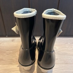 黒色レインブーツ23cmの画像