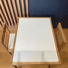 IKEA レット  子ども用テーブル イス2脚セット