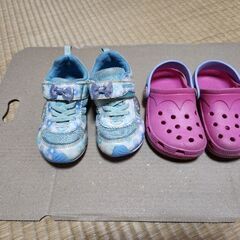110 半袖　ズボン　17cm 運動靴　サンダルの画像