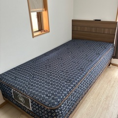 【0円】Serta（サータ）シングルベッド 譲ります【マットレス付き】