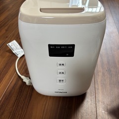 美品 コンパクト乾燥機(布団、衣類、くつ)