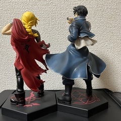 エドワード・エルリック & ロイ・マスタング フィギュアの画像