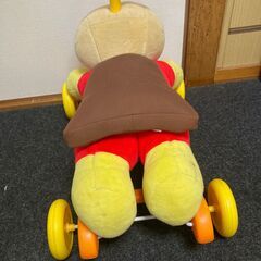 アンパンマン 乗って遊ぶおもちゃの画像