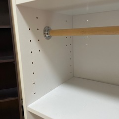 オモチャ棚　子供用服掛けの画像