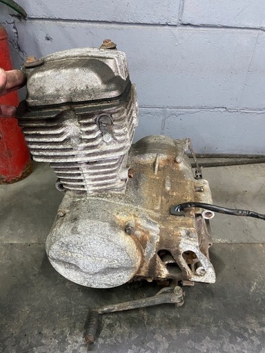 エイプ50 エンジン　ジャンク