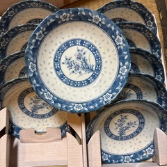 【決定しました】中サイズ皿10枚セットの画像