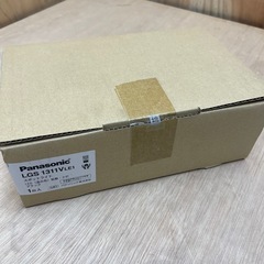 【新品】Panasonic LEDスポットライト LGS1311VLE1　Yの画像