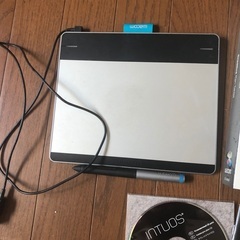 Wacom intuos creative pen tabletの画像