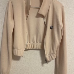 韓国ブランドmuahmuah 短いコートの画像