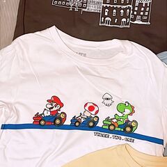ユニクロ　カットソー　Tシャツ　パーカー　など　サイズ120cm中心　5着の画像