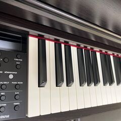 YAMAHA  CLP-635R　電子ピアノの画像