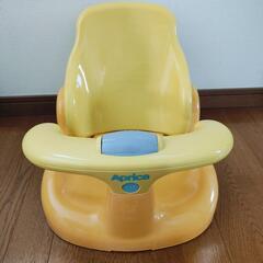 Aprica バスチェア