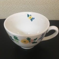 花柄ティーカップの画像