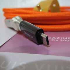 🔶ＵＳＢ－Ｃ自在ケーブル🔶　両側ともＣ型で１８０度自在に動きます　狭い差し込み口に最適の画像