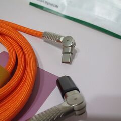 🔶ＵＳＢ－Ｃ自在ケーブル🔶　両側ともＣ型で１８０度自在に動きます　狭い差し込み口に最適の画像